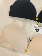 Carica l'immagine nel visualizzatore di Gallery, Reggiseno senza ferro cotone