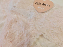 Carica l'immagine nel visualizzatore di Gallery, Shorty pizzo elastico