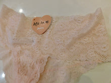 Carica l'immagine nel visualizzatore di Gallery, Shorty pizzo elastico