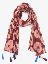 Carica l'immagine nel visualizzatore di Gallery, Sciarpa foulard Daisy

