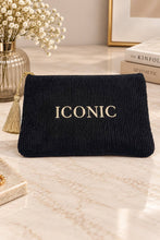 Carica l'immagine nel visualizzatore di Gallery, Pochette in velluto ICONIC
