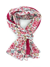 Carica l'immagine nel visualizzatore di Gallery, Sciarpa foulard Ibiscus
