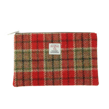 Carica l&#39;immagine nel visualizzatore di Gallery, Pochette Media Berneray Harris Tweed
