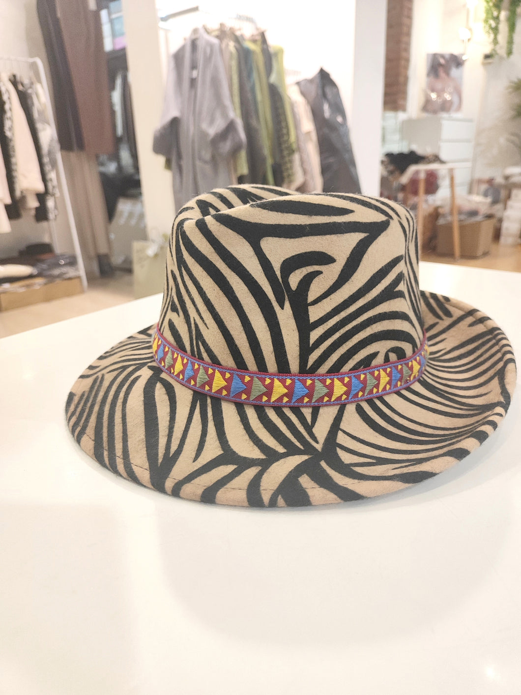 Cappello zebrato lana