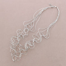 Carica l'immagine nel visualizzatore di Gallery, Collana lunga multifili tubi
