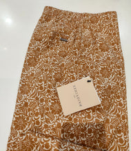Carica l'immagine nel visualizzatore di Gallery, Pantalone cotone caramello
