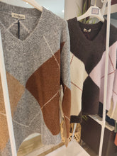 Carica l'immagine nel visualizzatore di Gallery, Maglione Argyle
