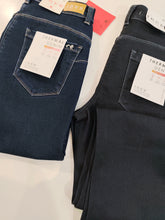 Carica l&#39;immagine nel visualizzatore di Gallery, Jeans termici
