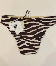 Carica l&#39;immagine nel visualizzatore di Gallery, Slip zebra
