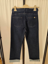 Carica l&#39;immagine nel visualizzatore di Gallery, Jeans Crop
