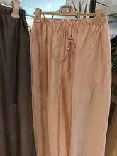 Carica l'immagine nel visualizzatore di Gallery, Pantaloni organza
