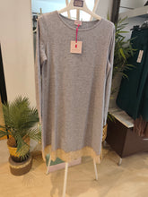 Carica l'immagine nel visualizzatore di Gallery, Camicia da notte pizzo a contrasto
