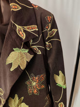 Carica l&#39;immagine nel visualizzatore di Gallery, Giacca ricamata
