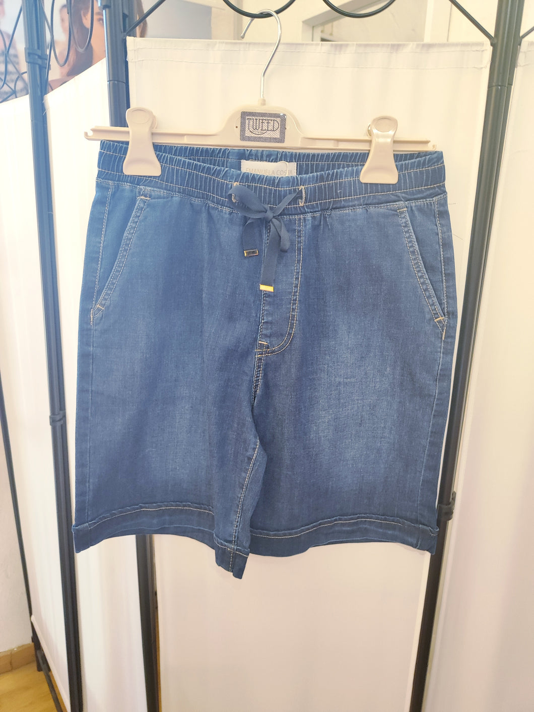 Bermuda jeans