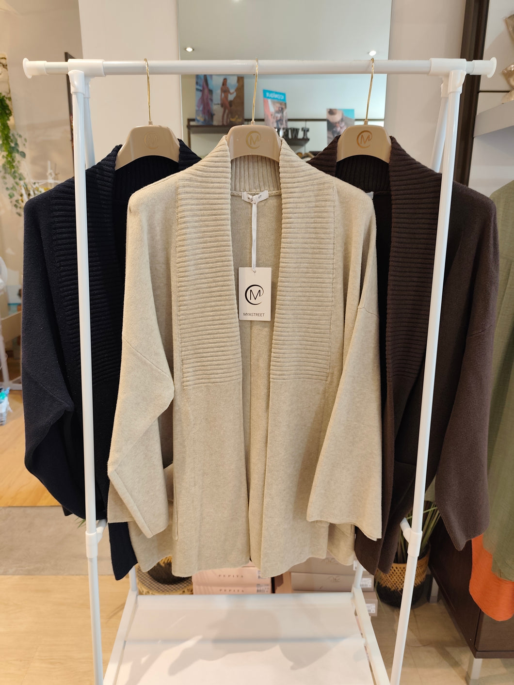 Cardigan Raglan