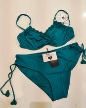 Carica l'immagine nel visualizzatore di Gallery, Bikini ferretto crochet
