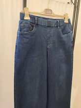 Carica l&#39;immagine nel visualizzatore di Gallery, Jeans palazzo
