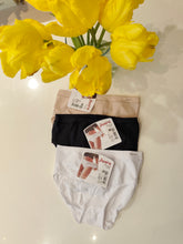 Carica l'immagine nel visualizzatore di Gallery, Slip cotone taglia unica
