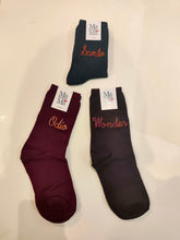 Carica l'immagine nel visualizzatore di Gallery, Calzini donna Motto
