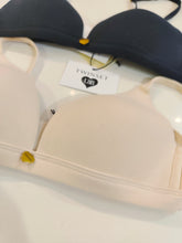Carica l'immagine nel visualizzatore di Gallery, Reggiseno senza ferro cotone
