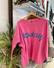 Carica l'immagine nel visualizzatore di Gallery, Maglia over Today
