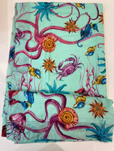 Carica l&#39;immagine nel visualizzatore di Gallery, Telo mare double face coralli
